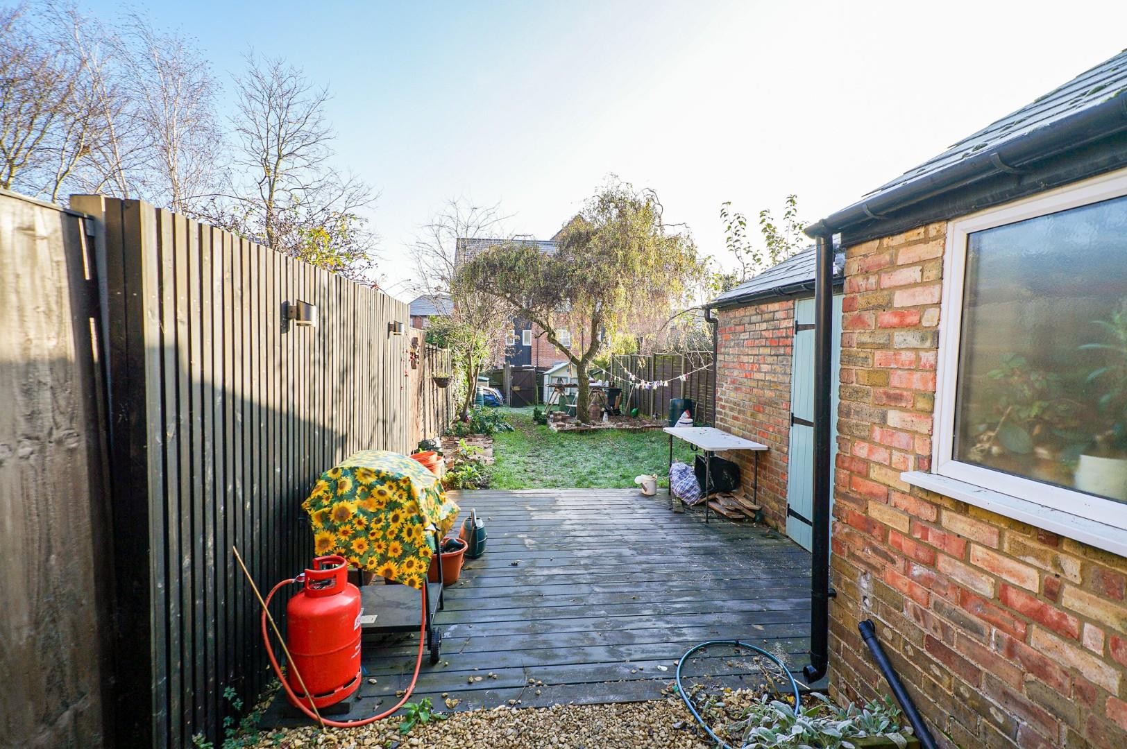 Wing Road, Linslade, Leighton Buzzard Quarters Estate Agents